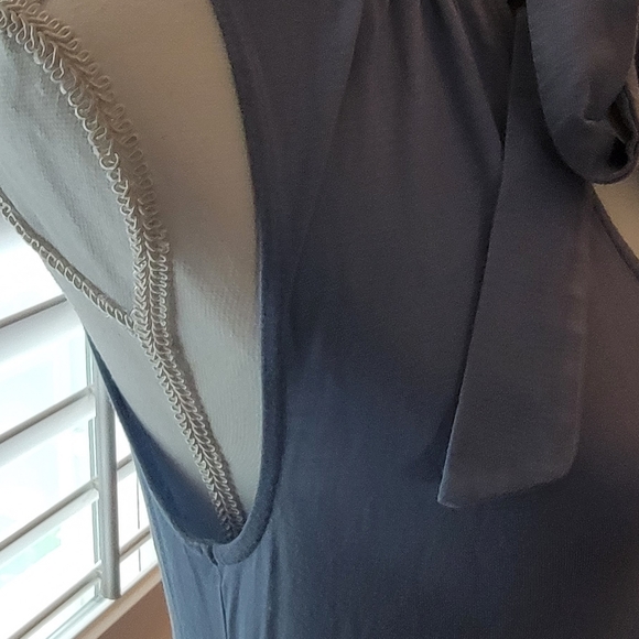 Navy sleevless cotton Banana republic shirt - Picture 3 of 3